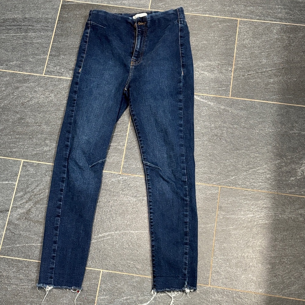 Pull On Zippered Jeans! No front pockets